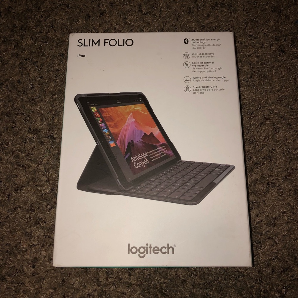 BRAND NEW IPad Keyboard